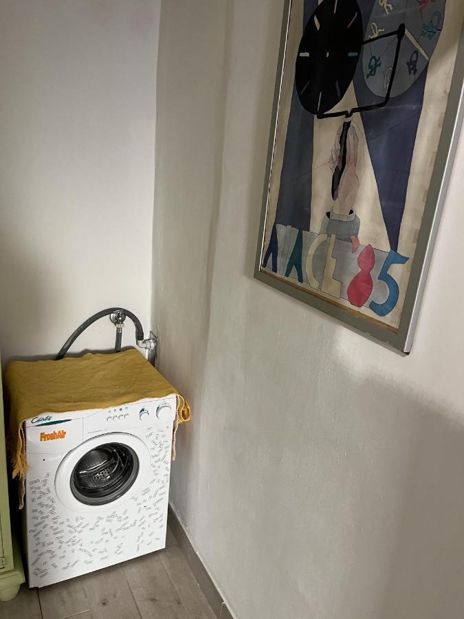Grand F2 60Mq Centre Antibes, Proche Plages, Commerces, 2 Balcons, Parking, Train, Bus, Deco Vintage, Pet Friendly, Ideal Famille Ou 1-2 Couples Buitenkant foto